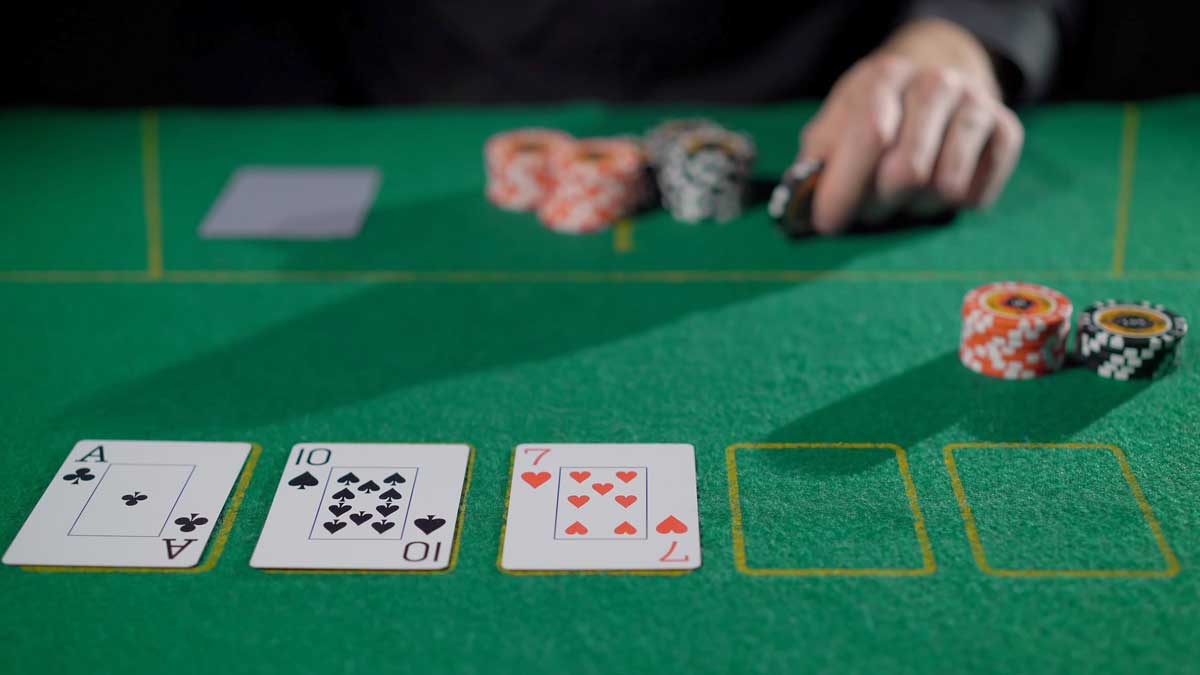 How To Calculate Pot Odds When Playing Poker | Natural8