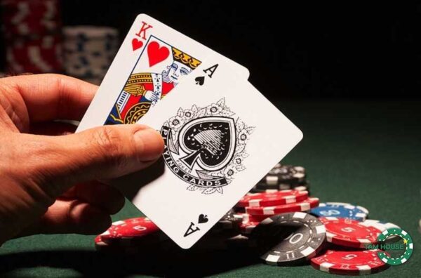 Luật all in trong Poker Texas Holdem cho tay chơi chuyên nghiệp