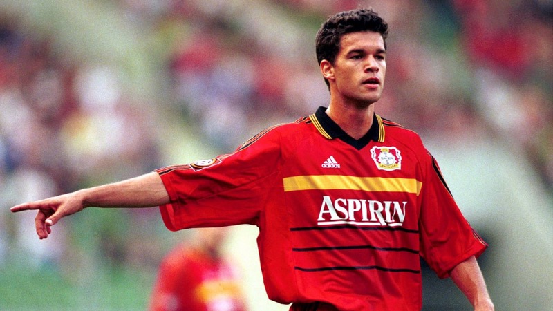 Cầu thủ Michael Ballack - Kẻ về nhì vĩ đại của bóng đá