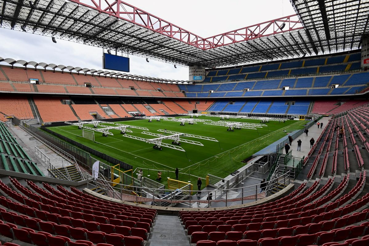 Sân vận động San Siro - Biểu tượng của bóng đá Milan