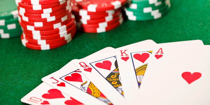 Poker: Cách chơi và những điều cần biết để vượt lên dẫn đầu