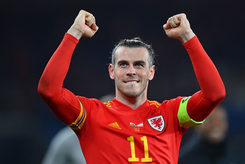 Gareth Bale giã từ sân cỏ: hạnh phúc là đủ!