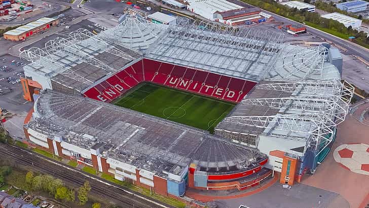 Sân vận động Old Trafford: điểm đến lý tưởng cho người hâm mộ bóng đá