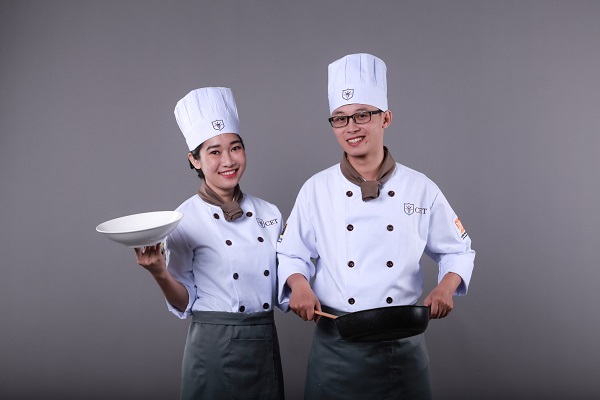 Việc làm dành cho người có tư duy đúng đắn - Đại học Kinh tế và Du lịch Thành phố Hồ Chí Minh